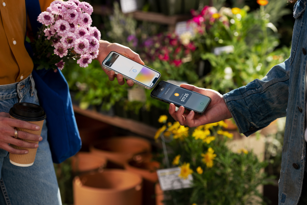 Accept payments directly on your portable device with Tap to Pay on iPhone